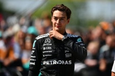 Exclusive: George Russell is a target for Aston Martin - Yahoo Sports Exclusive: George Russell is a target for Aston Martin