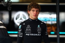Max Verstappen’s warm reaction to Kimi Antonelli apology is... to Kimi Antonelli apology is lifeline after Qatar abuse...