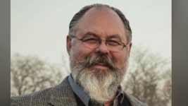 Ohio pastor receives Carnegie Medal for heroic act in fatal house fire