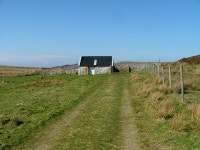 Storage building at Shulista © Dave Fergusson :: Geograph Britain and Ireland Storage building at Shulista &copy; Dave Fergusson