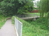 Footbridge in Faversham © David Anstiss :: Geograph Britain and Ireland Footbridge in Faversham &copy; David Anstiss