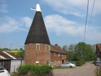 Oast House at Peppering Eye Farm,... © Oast House Archive :: Geograph Britain and Ireland Oast House at Peppering Eye Farm,...... 