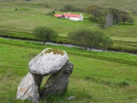 Dolmen, Stranakirk © Kenneth Allen cc-by-sa/2.0 :: Geograph Britain and Ireland Dolmen, Stranakirk &copy; Kenneth  Allen cc-by... 