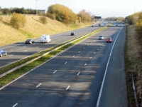 M67 Towards Mottram © David Dixon cc-by-sa/2.0 :: Geograph Britain and Ireland M67 Towards Mottram &copy; David Dixon cc-by-sa/2.0