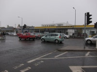 Wests Renault © Hugh Venables cc-by-sa/2.0 :: Geograph Britain and Ireland Wests Renault &copy; Hugh Venables cc-by-sa/2.0