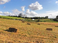Bales, Dergmoney Upper © Kenneth Allen cc-by-sa/2.0 :: Geograph Britain and Ireland Bales, Dergmoney Upper &copy; Kenneth  Allen... 