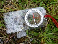 Hikers compass, Crockunna © Kenneth Allen :: Geograph Britain and Ireland Hikers compass, Crockunna &copy; Kenneth  Allen