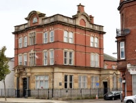 Former Ulster Bank (Mountpottinger... © Albert Bridge cc-by-sa/2.0 :: Geograph Britain and Ireland Former Ulster Bank... 