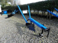 Swing plough, Ancestral home of Ulysses... © Kenneth Allen :: Geograph Britain and Ireland Swing plough, Ancestral home of... 