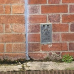 Flush bracket bench mark G4136, Black... © Alan Murray-Rust... Flush bracket bench mark G4136, Black... &copy; Alan Murray-Rust