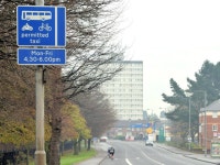 Bus lane, Upper Newtownards Road,... © Albert Bridge cc-by-sa/2.0 :: Geograph Britain and Ireland Bus lane, Upper Newtownards... 