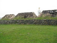 Black houses at Sandaig © M J Richardson cc-by-sa/2.0 :: Geograph Britain and Ireland Black houses at Sandaig &copy; M J... 