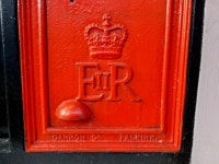 Post box detail, Dromore © Kenneth Allen :: Geograph Britain and Ireland Post box detail, Dromore &copy; Kenneth  Allen