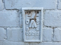Ordnance Survey Flush Bracket G3295 © Peter Wood cc-by-sa/2.0... Ordnance Survey Flush Bracket G3295 &copy; Peter Wood cc-by-sa/2.0