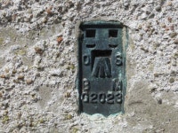 Ordnance Survey Flush Bracket G2023 © Peter Wood cc-by-sa/2.0... Ordnance Survey Flush Bracket G2023 &copy; Peter Wood cc-by-sa/2.0