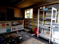 Interior, Eddie Kellys Shop © Kenneth Allen cc-by-sa/2.0 :: Geograph Britain and Ireland Interior, Eddie Kellys Shop... 