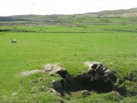 Looking across to Baile Tharbhach © M J Richardson cc-by-sa/2.0 :: Geograph Britain and Ireland Looking across to Baile... 