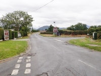 Deferred cross roads on the Bernagh Road... © Eric Jones cc-by-sa/2.0 :: Geograph Britain and Ireland Deferred cross roads on... 