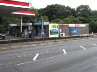 Greggs and Spar, Newport Road, Trethomas © Jaggery :: Geograph Britain and Ireland Greggs and Spar, Newport Road, Trethomas... 