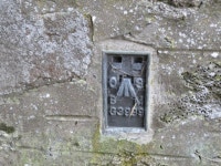 Ordnance Survey Flush Bracket G3999 © Peter Wood cc-by-sa/2.0... Ordnance Survey Flush Bracket G3999 &copy; Peter Wood cc-by-sa/2.0