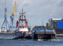 Tug Goliath and barge, Belfast © Rossographer cc-by-sa/2.0 :: Geograph Britain and Ireland Tug Goliath and barge, Belfast... 