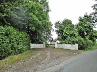 Gated Entrance © kevin higgins cc-by-sa/2.0 :: Geograph Britain and Ireland Gated Entrance &copy; kevin higgins cc-by-sa/2.0