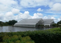 The Glasshouse, RHS Wisley, Woking © pam fray cc-by-sa/2.0 :: Geograph Britain and Ireland The Glasshouse,  RHS Wisley, Woking... 