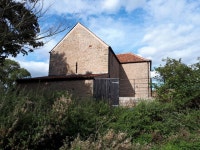 Converted stone barn © Vieve Forward :: Geograph Britain and Ireland Converted stone barn &copy; Vieve Forward