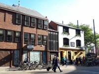 The Art Cafe, New Road, Oxford © Stephen Craven :: Geograph Britain and Ireland The Art Cafe, New Road, Oxford &copy; Stephen Craven