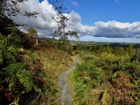 The Bunkers Hill Walk © Eric Jones :: Geograph Britain and Ireland The Bunkers Hill Walk &copy; Eric Jones