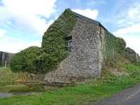 Dilapidated stone barn at Park Farm © Roger Cornfoot :: Geograph Britain and Ireland Dilapidated stone barn at Park Farm... 