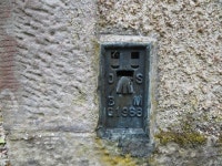 Ordnance Survey Flush Bracket G1988 © Peter Wood cc-by-sa/2.0... Ordnance Survey Flush Bracket G1988 &copy; Peter Wood cc-by-sa/2.0