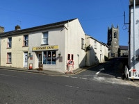 Corner Cafe, Lisbellaw © Kenneth Allen cc-by-sa/2.0 :: Geograph Britain and Ireland Corner Cafe, Lisbellaw &copy; Kenneth  Allen... 