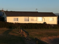 East Lothian Townscape : Beach chalet,... © Richard West :: Geograph Britain and Ireland East Lothian Townscape : Beach chalet... 