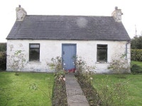 Old cottage at Aghagallon © Kenneth Allen :: Geograph Britain and Ireland Old cottage at Aghagallon &copy; Kenneth  Allen
