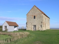 St. Peter on the Wall © Hywel Williams :: Geograph Britain and Ireland St. Peter on the Wall &copy; Hywel Williams