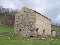 Stone Barn below Odlin Holes Wood © Chris Heaton :: Geograph Britain and Ireland Stone Barn below Odlin Holes Wood &copy; Chris... 