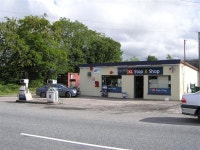 XL Stop and Shop © Kenneth  Allen :: Geograph Britain and Ireland XL Stop and Shop &copy; Kenneth  Allen