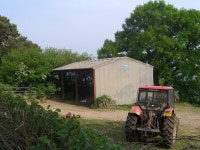 Farm Building at Ty-Canol © Steve Sheppard :: Geograph Britain and Ireland Farm Building at Ty-Canol &copy; Steve Sheppard