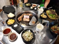 숙성돈가 - 강릉 생삼겹살 맛집 | 다이닝코드, 빅데이터 맛집검색