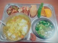 작년에 초등학교에서 일하면서 먹었던 급식들 - 오르비 작년에 초등학교에서 일하면서 먹었던 급식들