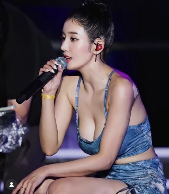 워터밤 권은비 | 오르비 워터밤 권은비  - 오르비