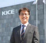 1번,2번 진지하게 누가 더 잘생겼나요? | 오르비 1번,2번 진지하게 누가 더 잘생겼나요? - 오르비