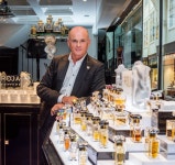 향수 잘만드는 조향사 특징 | 오르비 향수 잘만드는 조향사 특징 - 오르비