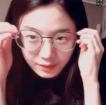 아이돌들의 안경 없/있 차이 | 오르비 아이돌들의 안경 없/있 차이 - 오르비