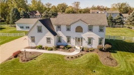 2652 Woodview Rd, Uniontown, OH 44685 House for Sale - realestate.com.au