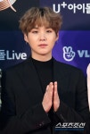 [종합] BTS 슈가, 짐존스+코로나 논란 불구 美빌보드 200 11위+英 오피셜 7위…韓 솔로가수 최고