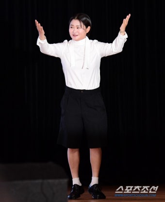 [포토] 김신영 '전국 노래 자랑~'