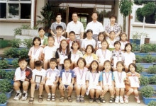 신송의 발자취<학교마당<신송초등학교 신송초등학교