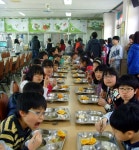 포토게시판<급식마당<부용초등학교 부용초등학교